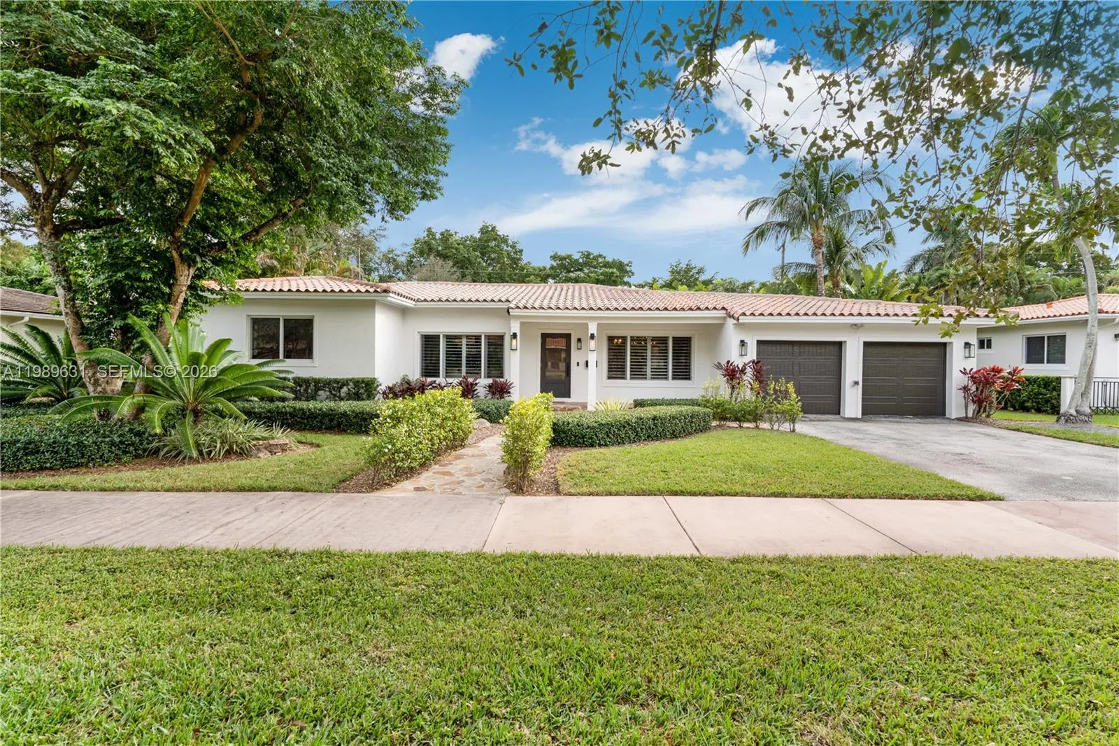 426 Hardee Rd, Coral Gables, Florida 33146, Coral Gables, Florida 33146, 4 Bedrooms Bedrooms, ,3 BathroomsBathrooms,Residential,For Sale,426 Hardee Rd, Coral Gables, Florida 33146,A11989631