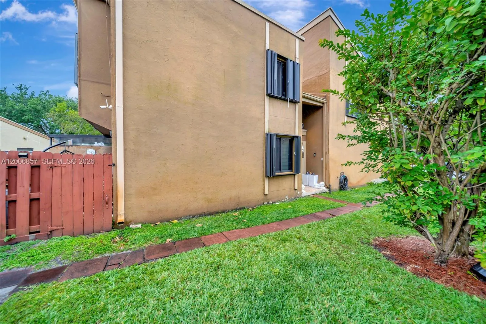 3033 W Missionwood Ln C-ii, Miramar, Florida 33025, Miramar, Florida 33025, 2 Bedrooms Bedrooms, ,1 BathroomBathrooms,Residential,For Sale,3033 W Missionwood Ln C-ii, Miramar, Florida 33025,A12006857