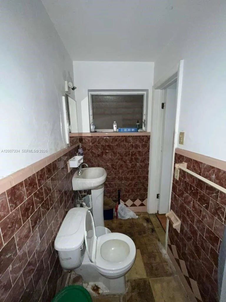 6841 Sw 16th Ct, Pembroke Pines, Florida 33023, Pembroke Pines, Florida 33023, 4 Bedrooms Bedrooms, ,3 BathroomsBathrooms,Residential,For Sale,6841 Sw 16th Ct, Pembroke Pines, Florida 33023,A12007334