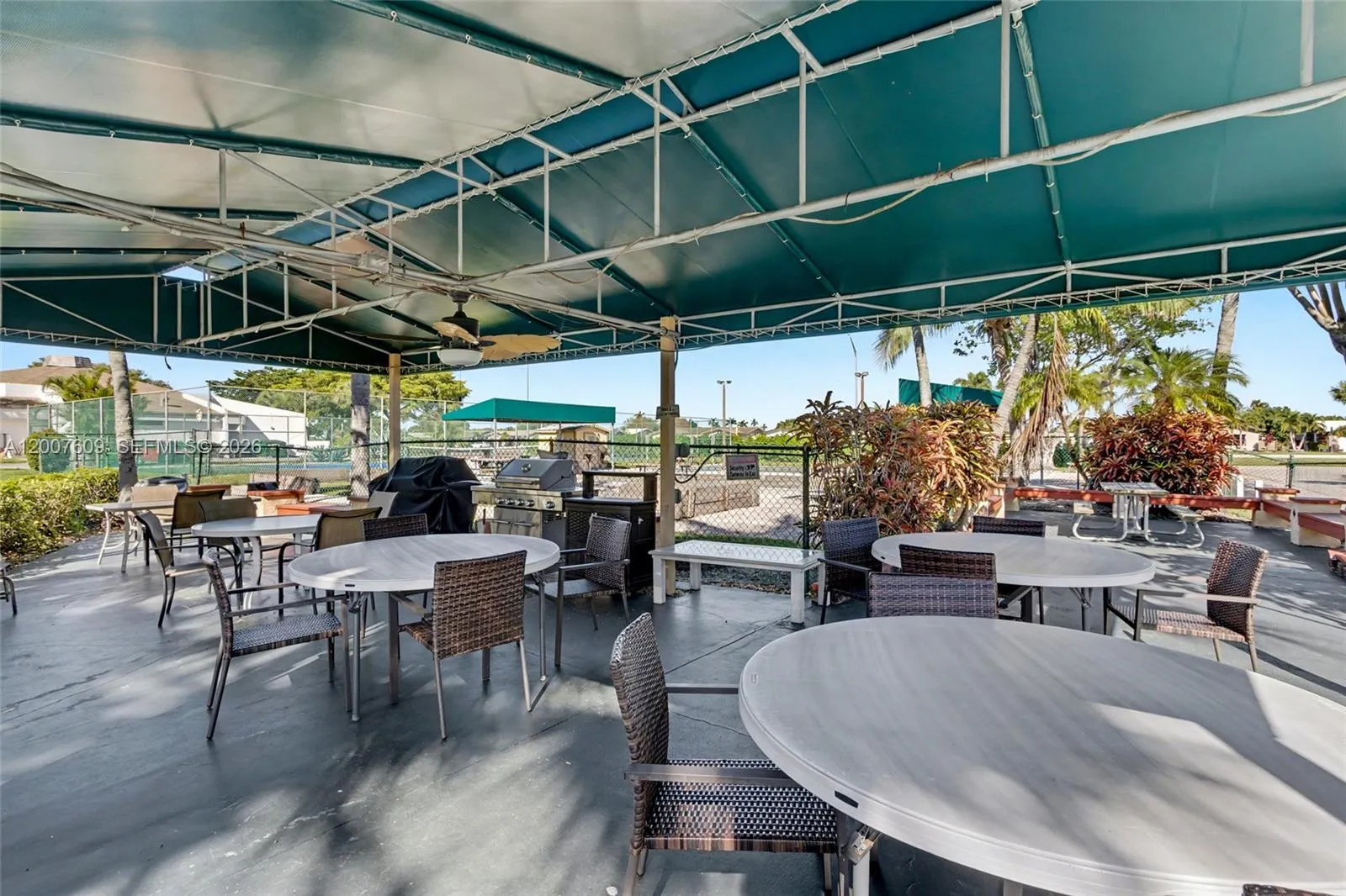 Margate, Florida 33063, 2 Bedrooms Bedrooms, ,1 BathroomBathrooms,Residential,For Sale,A12007609