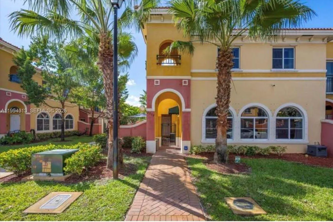 3529 Nw 29th Pl, Lauderdale Lakes, Florida 33311, Lauderdale Lakes, Florida 33311, 3 Bedrooms Bedrooms, ,2 BathroomsBathrooms,Residential Lease,For Rent,3529 Nw 29th Pl, Lauderdale Lakes, Florida 33311,A11994313