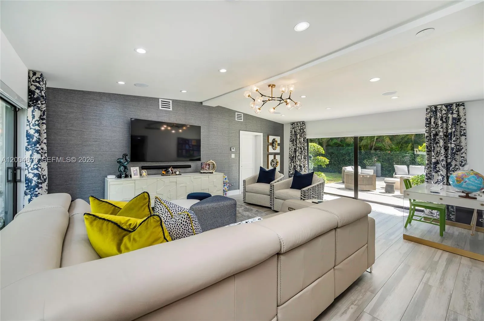 831 Cortez St, Coral Gables, Florida 33134, Coral Gables, Florida 33134, 3 Bedrooms Bedrooms, ,3 BathroomsBathrooms,Residential,For Sale,831 Cortez St, Coral Gables, Florida 33134,A12004670