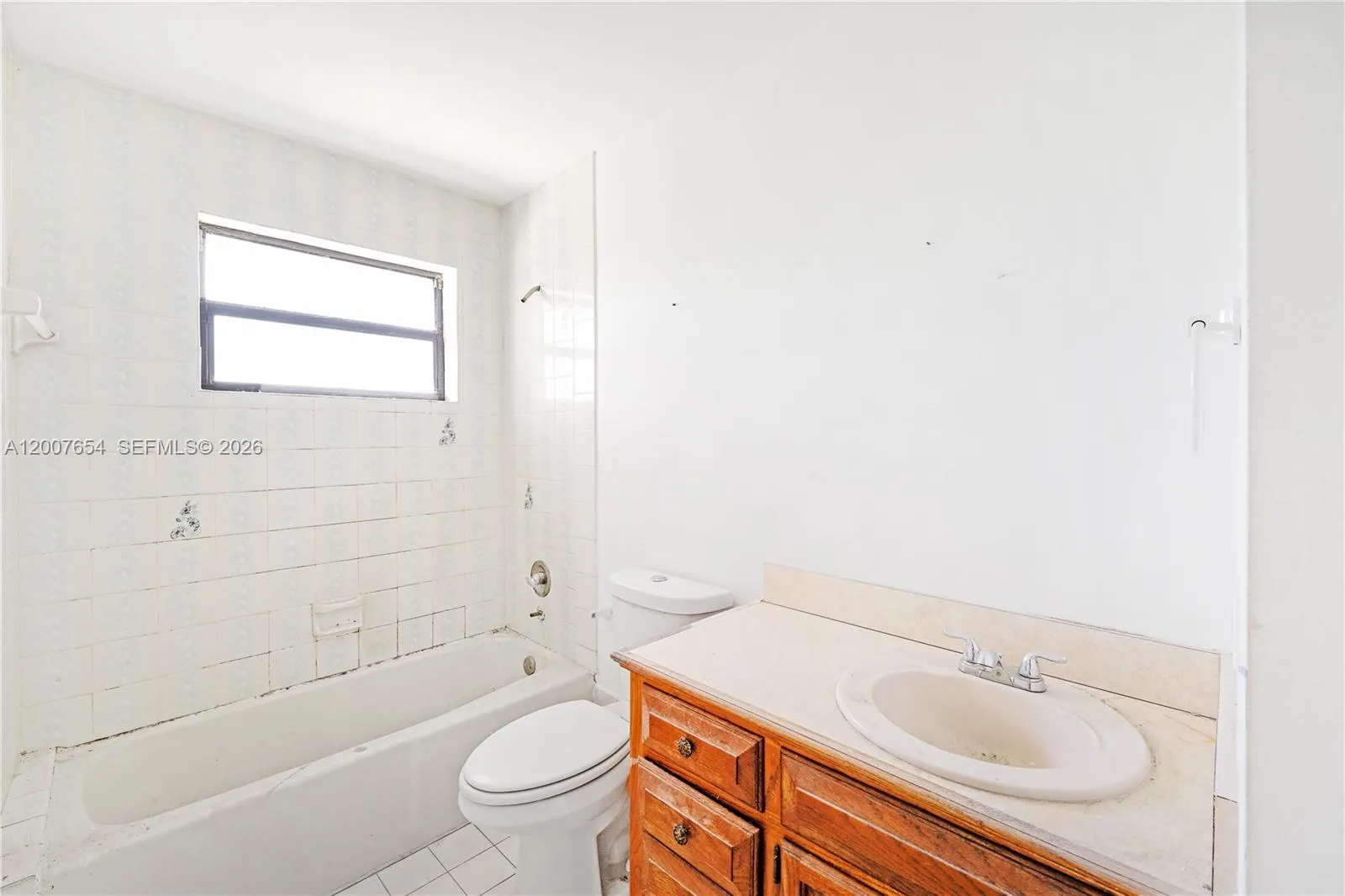 20000 Sw 216th St, Miami, Florida 33170, Miami, Florida 33170, 4 Bedrooms Bedrooms, ,3 BathroomsBathrooms,Residential,For Sale,20000 Sw 216th St, Miami, Florida 33170,A12007654