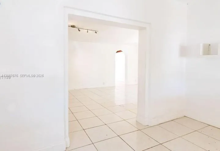 305 Ne 2nd Ave Na, Dania Beach, Florida 33004, Dania Beach, Florida 33004, 3 Bedrooms Bedrooms, ,2 BathroomsBathrooms,Residential Lease,For Rent,305 Ne 2nd Ave Na, Dania Beach, Florida 33004,A12007675