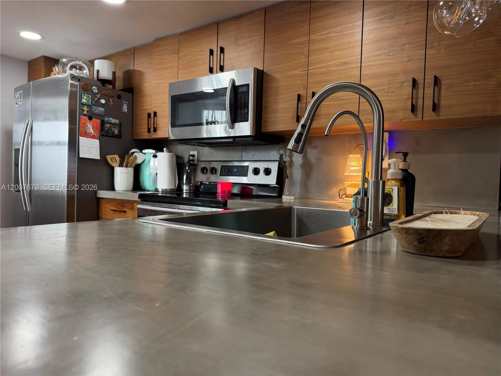 Pembroke Pines, Florida 33025, 1 Bedroom Bedrooms, ,1 BathroomBathrooms,Residential,For Sale,A12007679