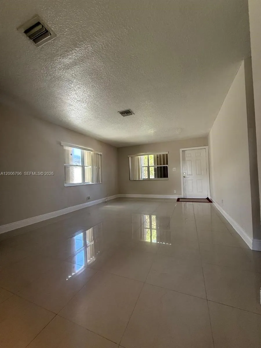 525 Nw 15th Ter, Fort Lauderdale, Florida 33311, Fort Lauderdale, Florida 33311, 3 Bedrooms Bedrooms, ,2 BathroomsBathrooms,Residential,For Sale,525 Nw 15th Ter, Fort Lauderdale, Florida 33311,A12006796