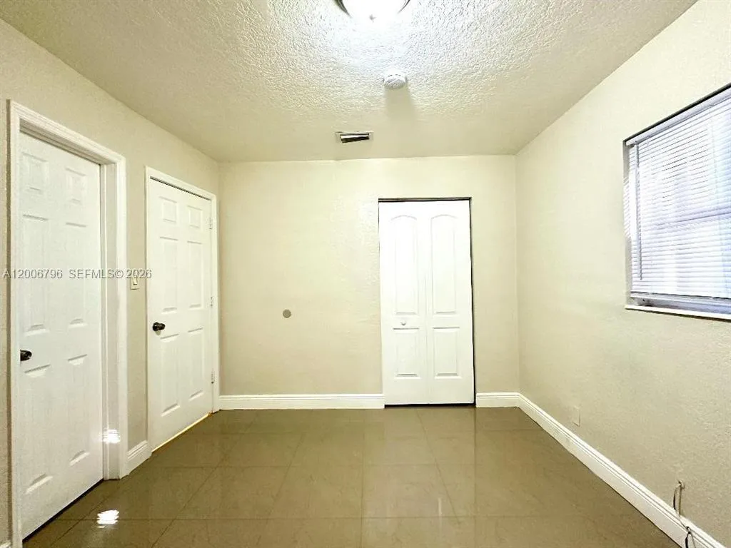 525 Nw 15th Ter, Fort Lauderdale, Florida 33311, Fort Lauderdale, Florida 33311, 3 Bedrooms Bedrooms, ,2 BathroomsBathrooms,Residential,For Sale,525 Nw 15th Ter, Fort Lauderdale, Florida 33311,A12006796