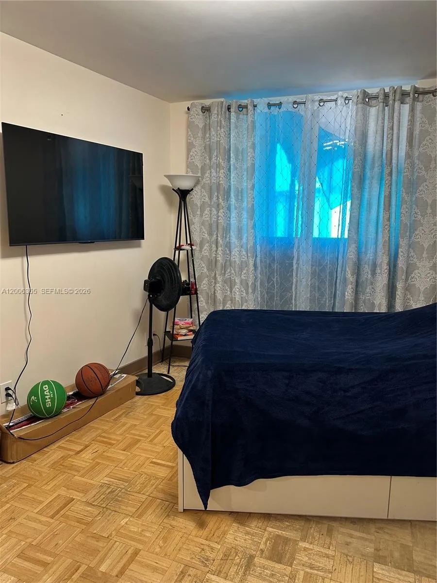 100 Golden Isles Dr 810, Hallandale Beach, Florida, Hallandale Beach, Florida 33009, 2 Bedrooms Bedrooms, ,2 BathroomsBathrooms,Residential,For Sale,100 Golden Isles Dr 810, Hallandale Beach, Florida,A12006365
