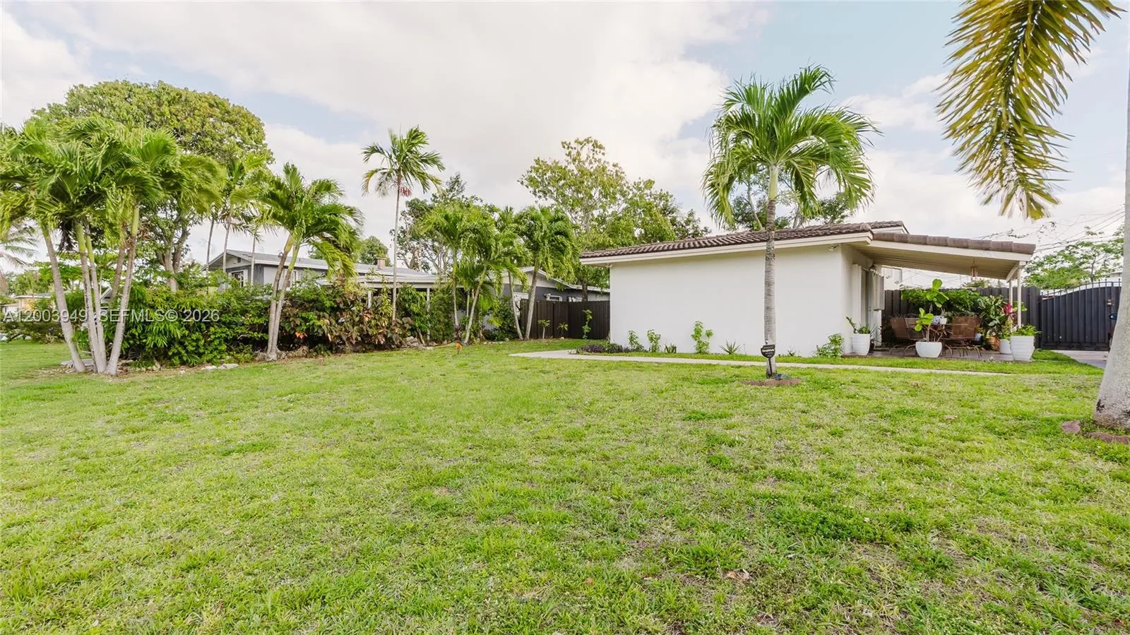 1300 Ne 204th St 1300, Miami, Florida 33179, Miami, Florida 33179, 4 Bedrooms Bedrooms, ,3 BathroomsBathrooms,Residential Lease,For Rent,1300 Ne 204th St 1300, Miami, Florida 33179,A12003949