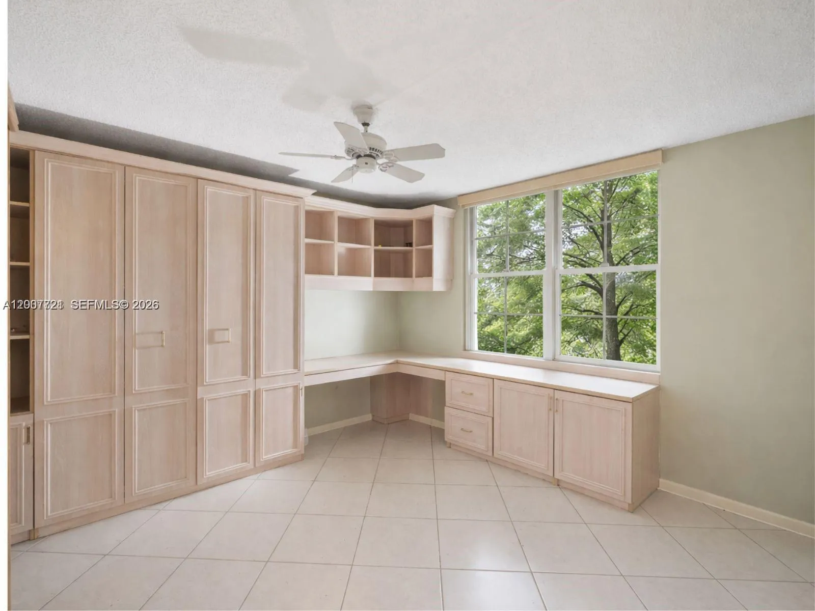 1101 Colony Point Cir 101, Pembroke Pines, Florida, Pembroke Pines, Florida 33026, 2 Bedrooms Bedrooms, ,2 BathroomsBathrooms,Residential,For Sale,1101 Colony Point Cir 101, Pembroke Pines, Florida,A12007721