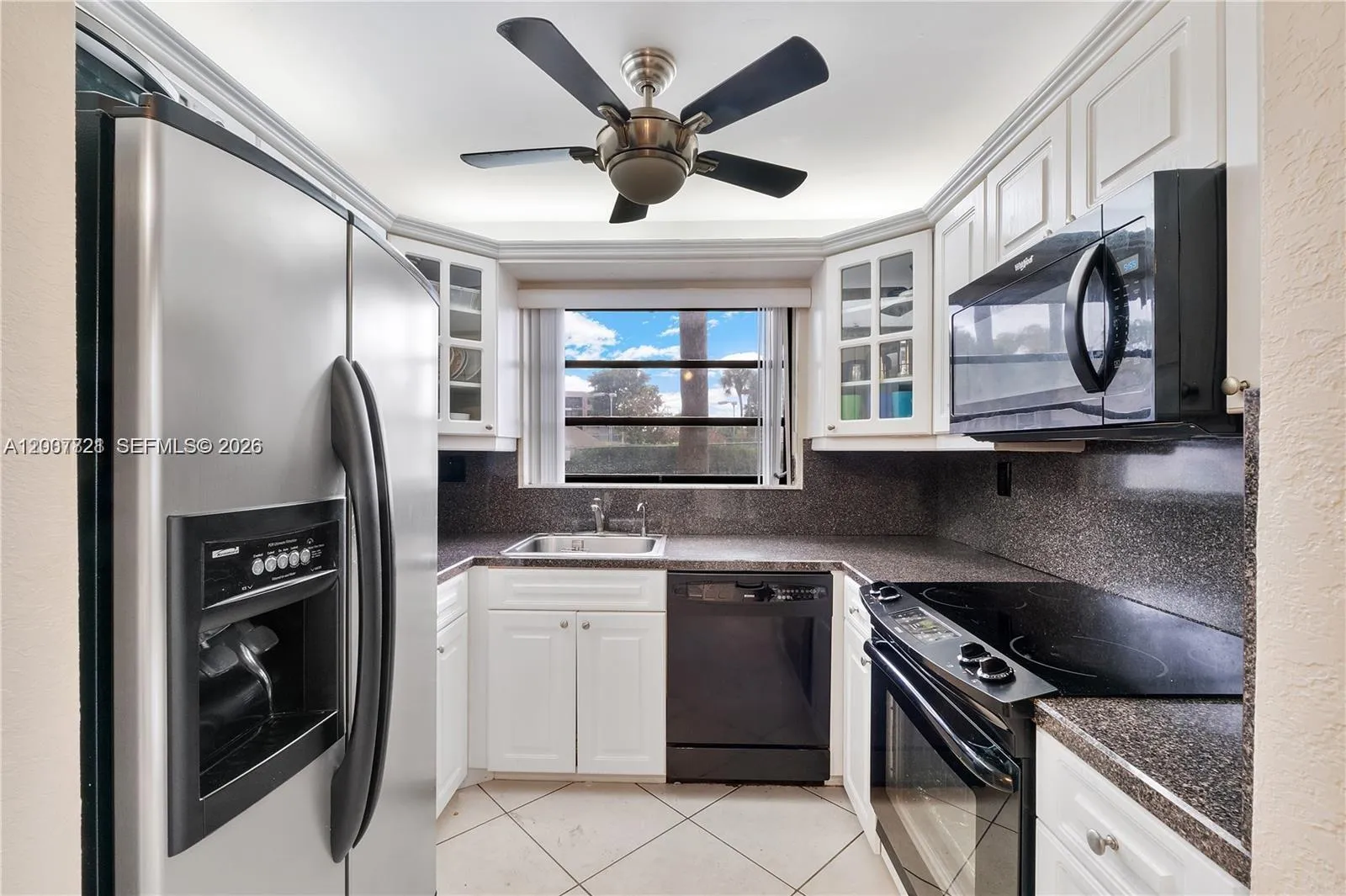 1101 Colony Point Cir 101, Pembroke Pines, Florida, Pembroke Pines, Florida 33026, 2 Bedrooms Bedrooms, ,2 BathroomsBathrooms,Residential,For Sale,1101 Colony Point Cir 101, Pembroke Pines, Florida,A12007721