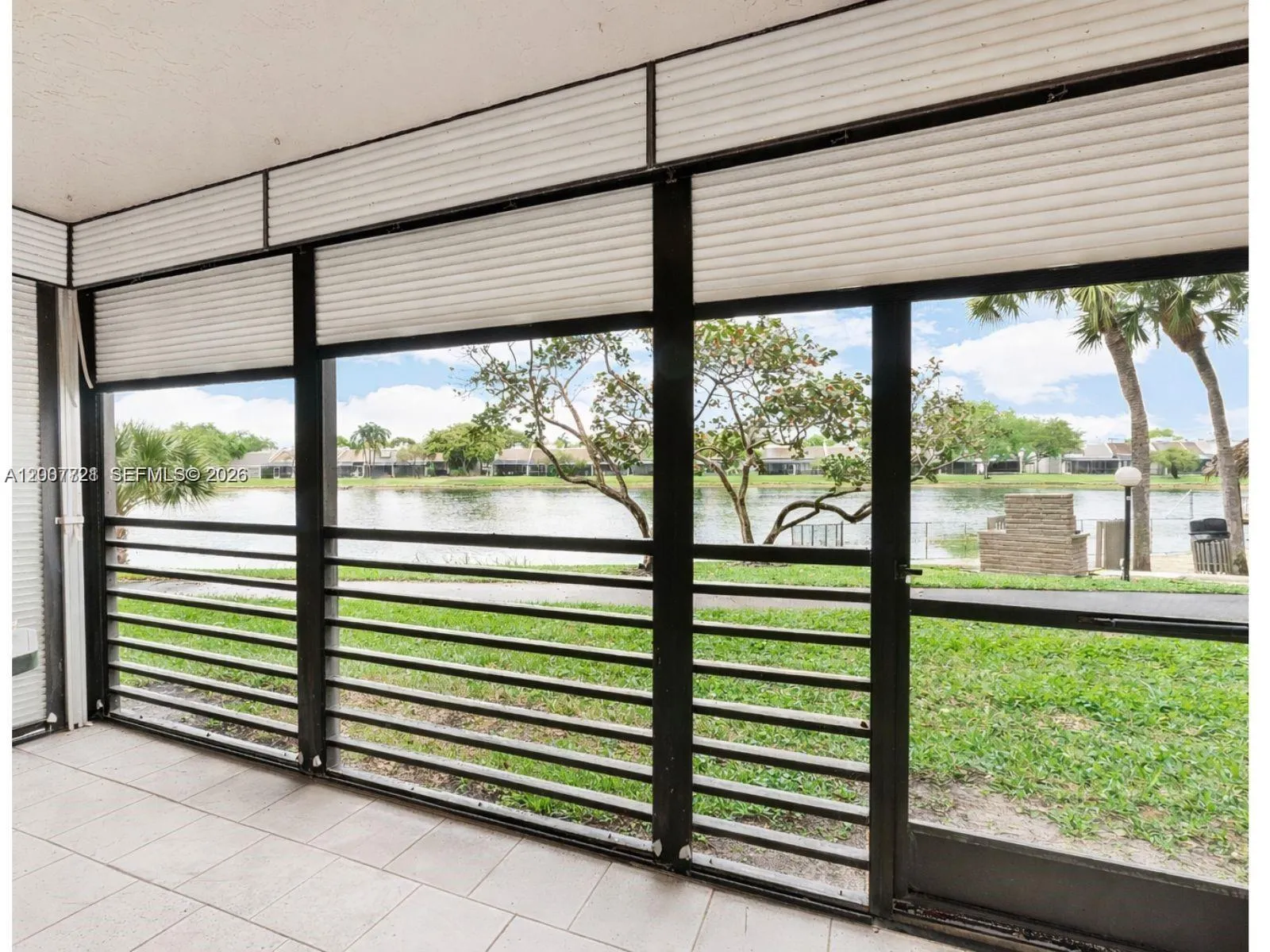 1101 Colony Point Cir 101, Pembroke Pines, Florida, Pembroke Pines, Florida 33026, 2 Bedrooms Bedrooms, ,2 BathroomsBathrooms,Residential,For Sale,1101 Colony Point Cir 101, Pembroke Pines, Florida,A12007721