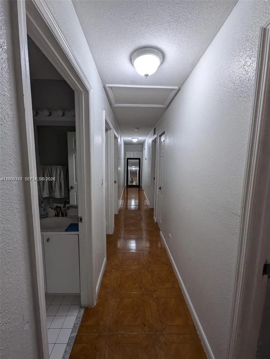 621 S 24th Ave, Hollywood, Florida 33020, Hollywood, Florida 33020, 4 Bedrooms Bedrooms, ,2 BathroomsBathrooms,Residential,For Sale,621 S 24th Ave, Hollywood, Florida 33020,A12007718