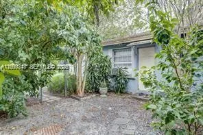 621 S 24th Ave, Hollywood, Florida 33020, Hollywood, Florida 33020, 4 Bedrooms Bedrooms, ,2 BathroomsBathrooms,Residential,For Sale,621 S 24th Ave, Hollywood, Florida 33020,A12007718