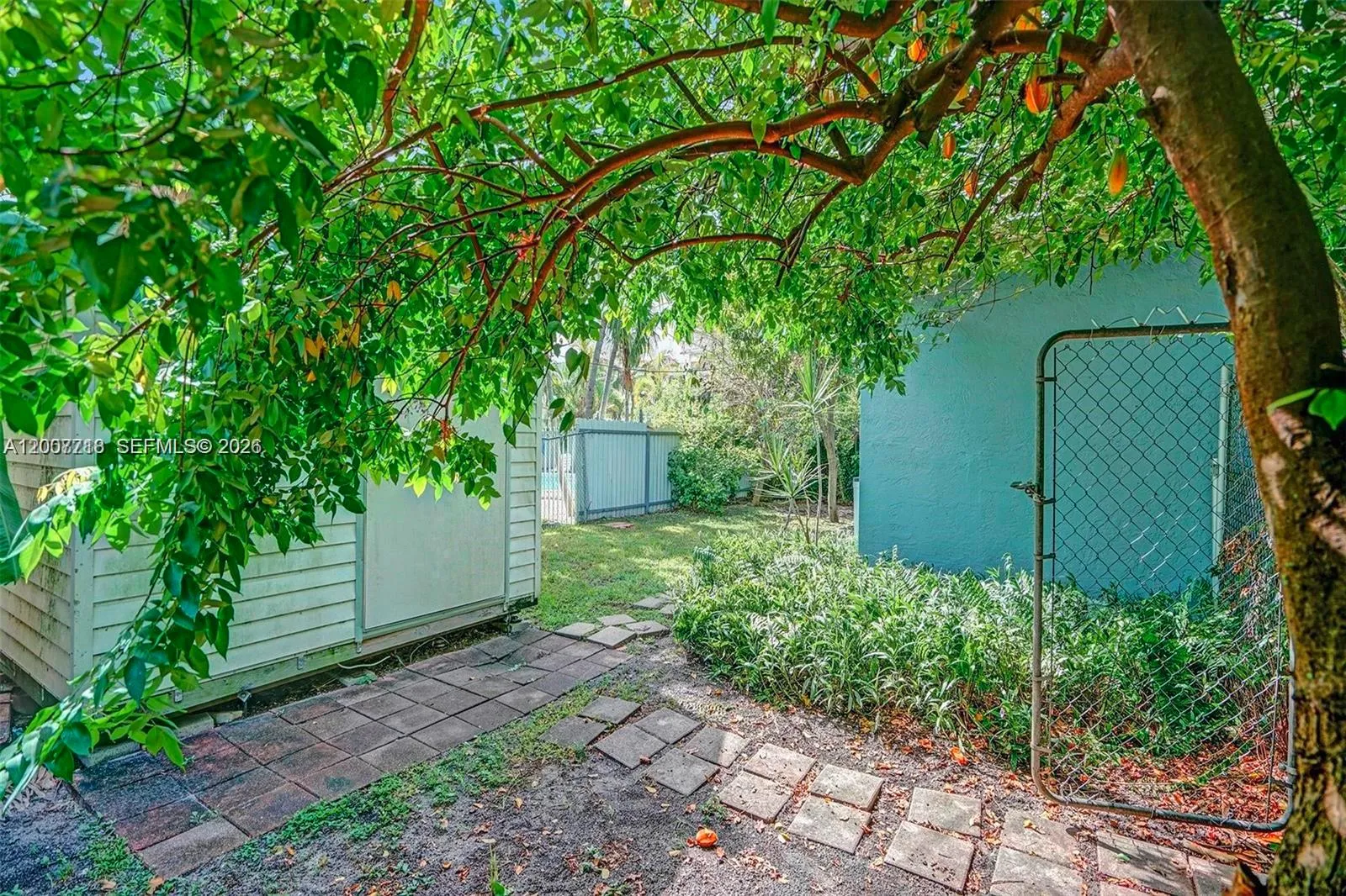 621 S 24th Ave, Hollywood, Florida 33020, Hollywood, Florida 33020, 4 Bedrooms Bedrooms, ,2 BathroomsBathrooms,Residential,For Sale,621 S 24th Ave, Hollywood, Florida 33020,A12007718