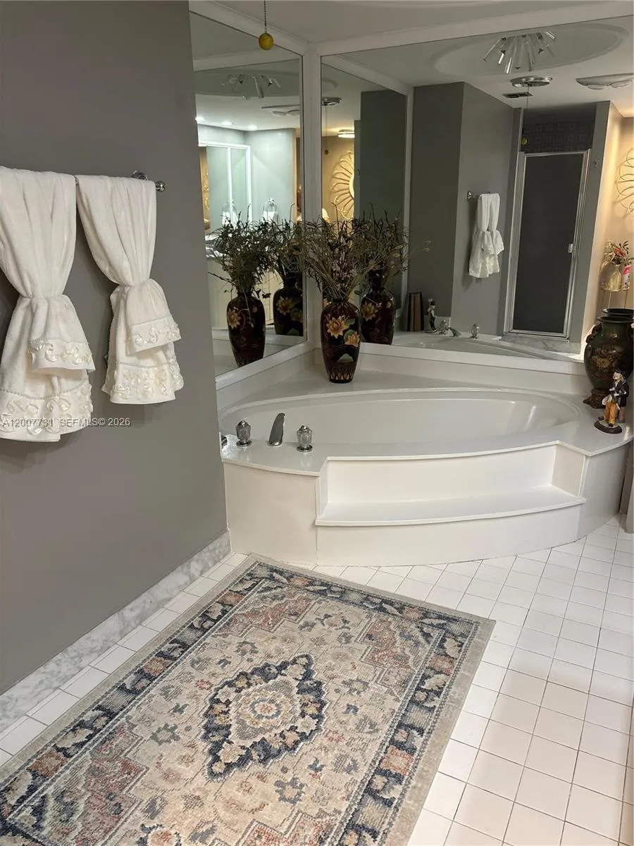 1865 S Ocean Dr 4l, Hallandale Beach, Florida 3300, Hallandale Beach, Florida 33009, 1 Bedroom Bedrooms, ,2 BathroomsBathrooms,Residential,For Sale,1865 S Ocean Dr 4l, Hallandale Beach, Florida 3300,A12007731