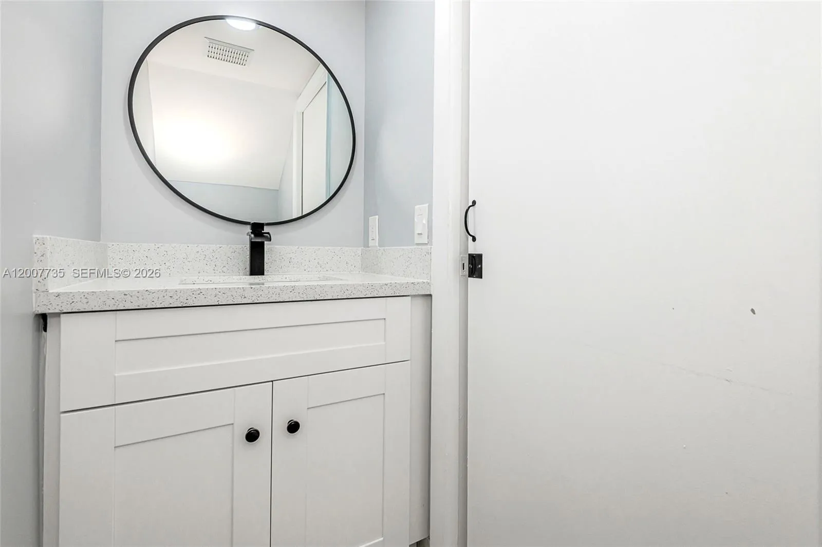 7111 Sw 42nd Pl, Davie, Florida 33314, Davie, Florida 33314, 2 Bedrooms Bedrooms, ,2 BathroomsBathrooms,Residential,For Sale,7111 Sw 42nd Pl, Davie, Florida 33314,A12007735