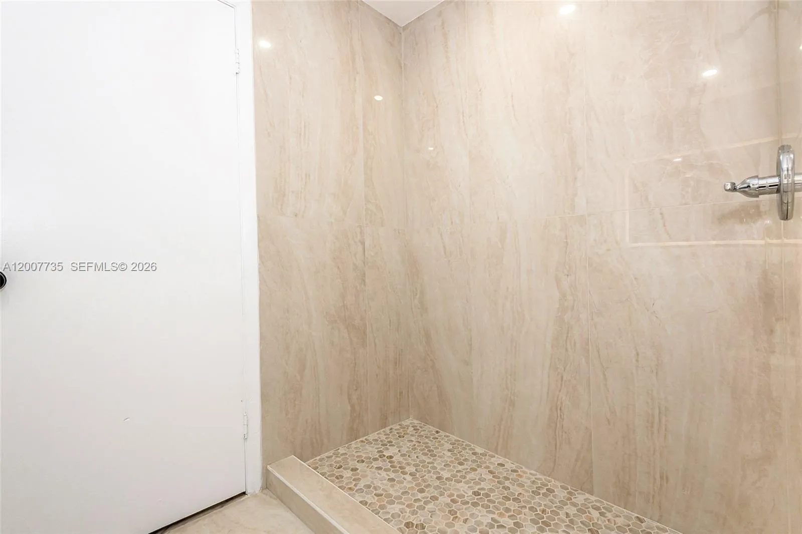 7111 Sw 42nd Pl, Davie, Florida 33314, Davie, Florida 33314, 2 Bedrooms Bedrooms, ,2 BathroomsBathrooms,Residential,For Sale,7111 Sw 42nd Pl, Davie, Florida 33314,A12007735