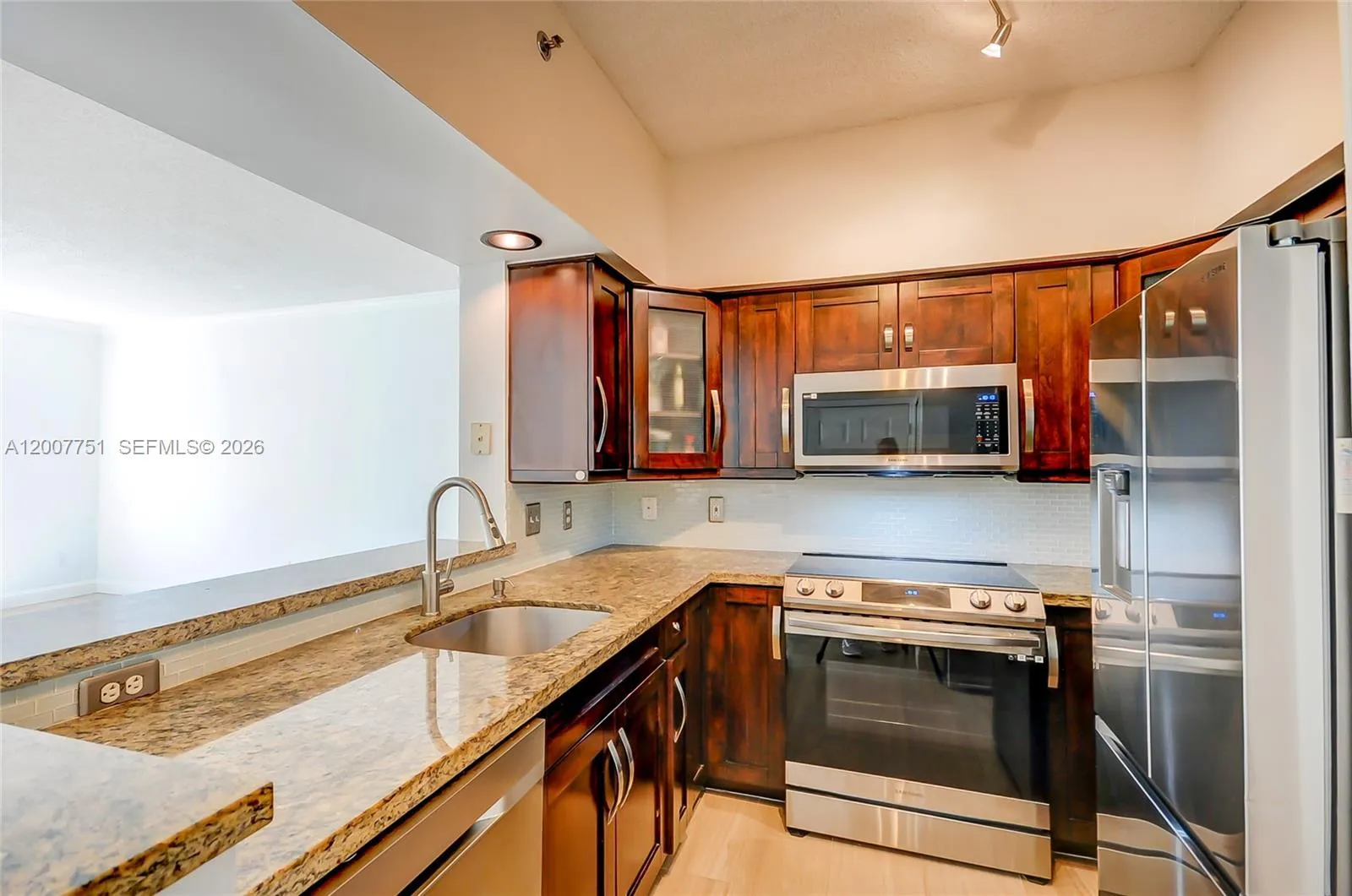 3105 Ne 184th St 7201, Aventura, Florida 33160, Aventura, Florida 33160, 1 Bedroom Bedrooms, ,1 BathroomBathrooms,Residential Lease,For Rent,3105 Ne 184th St 7201, Aventura, Florida 33160,A12007751