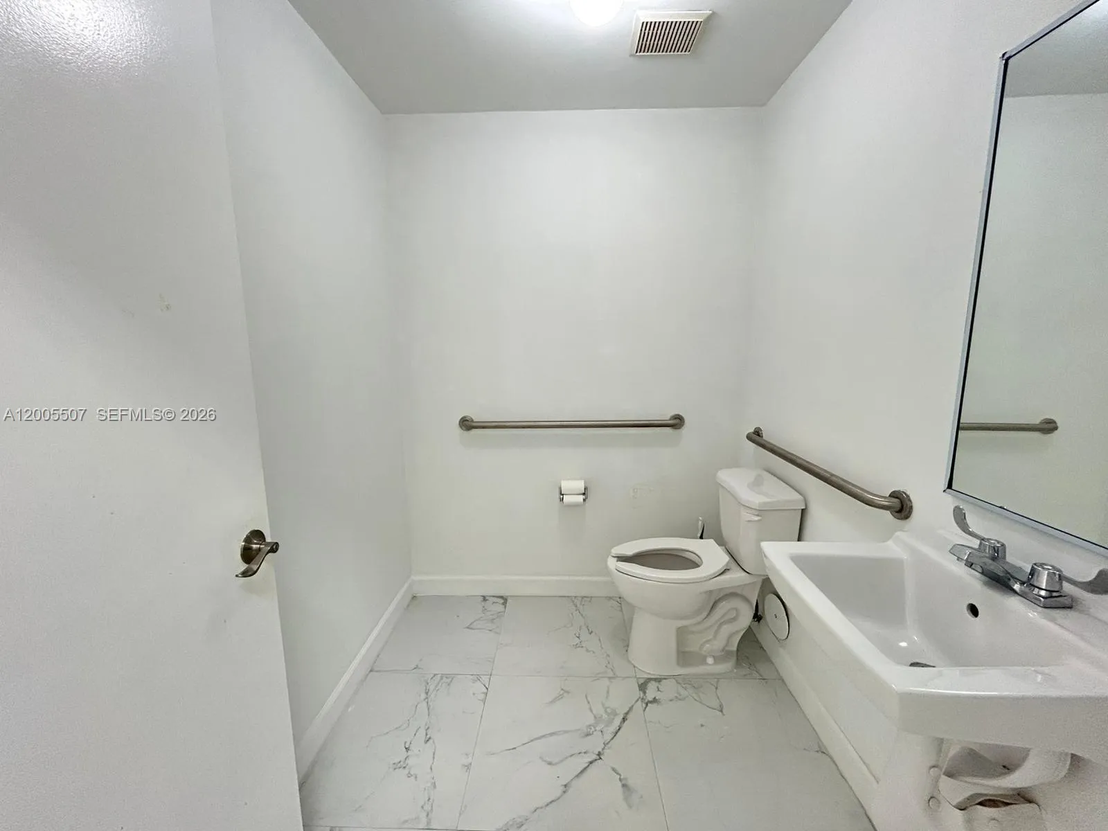 2199 Nw 20th St 1, Miami, Florida 33142, Miami, Florida 33142, ,Commercial Lease,For Rent,2199 Nw 20th St 1, Miami, Florida 33142,A12005507