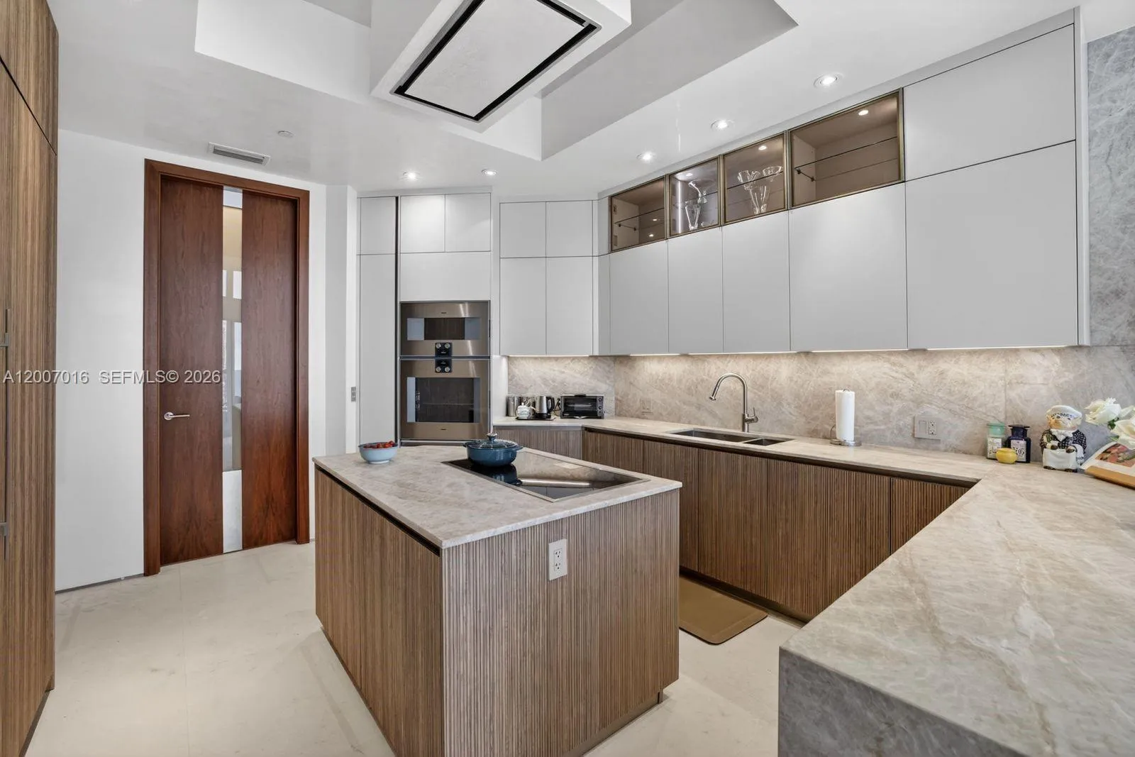 2600 Island Blvd Ph-1, Aventura, Florida 33160, Aventura, Florida 33160, 5 Bedrooms Bedrooms, ,4 BathroomsBathrooms,Residential,For Sale,2600 Island Blvd Ph-1, Aventura, Florida 33160,A12007016