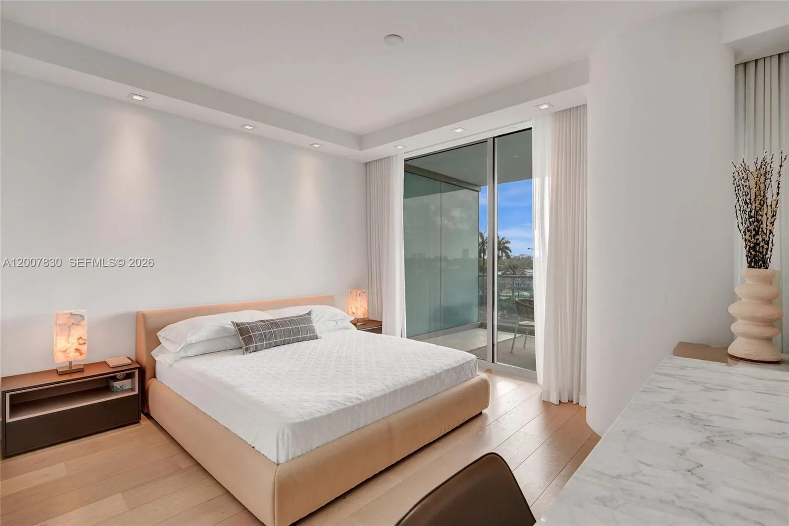 10201 Collins Ave 404, Bal Harbour, Florida 33154, Bal Harbour, Florida 33154, 1 Bedroom Bedrooms, ,1 BathroomBathrooms,Residential,For Sale,10201 Collins Ave 404, Bal Harbour, Florida 33154,A12007830