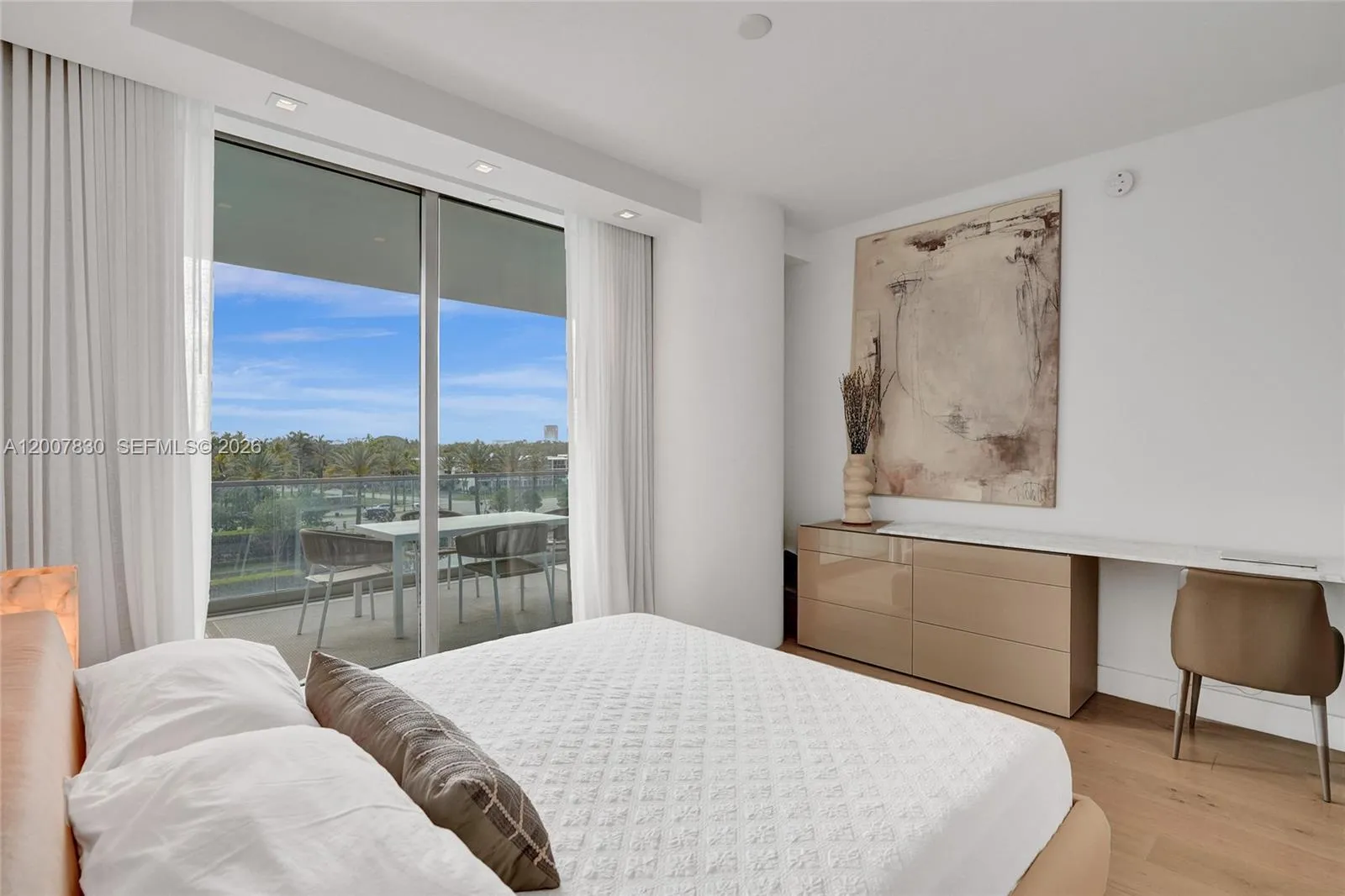 10201 Collins Ave 404, Bal Harbour, Florida 33154, Bal Harbour, Florida 33154, 1 Bedroom Bedrooms, ,1 BathroomBathrooms,Residential,For Sale,10201 Collins Ave 404, Bal Harbour, Florida 33154,A12007830