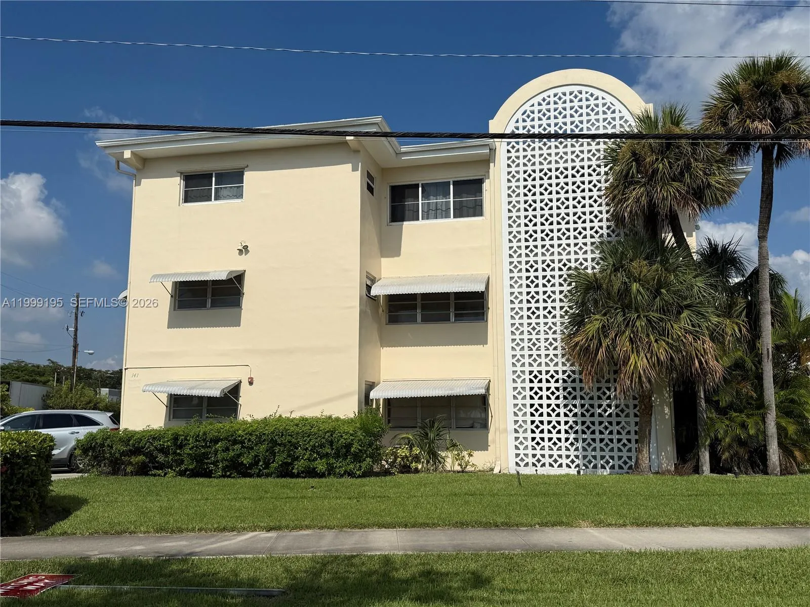 141 Ne 10th Ave 17b, Hallandale Beach, Florida 330, Hallandale Beach, Florida 33009, 2 Bedrooms Bedrooms, ,2 BathroomsBathrooms,Residential,For Sale,141 Ne 10th Ave 17b, Hallandale Beach, Florida 330,A11999195