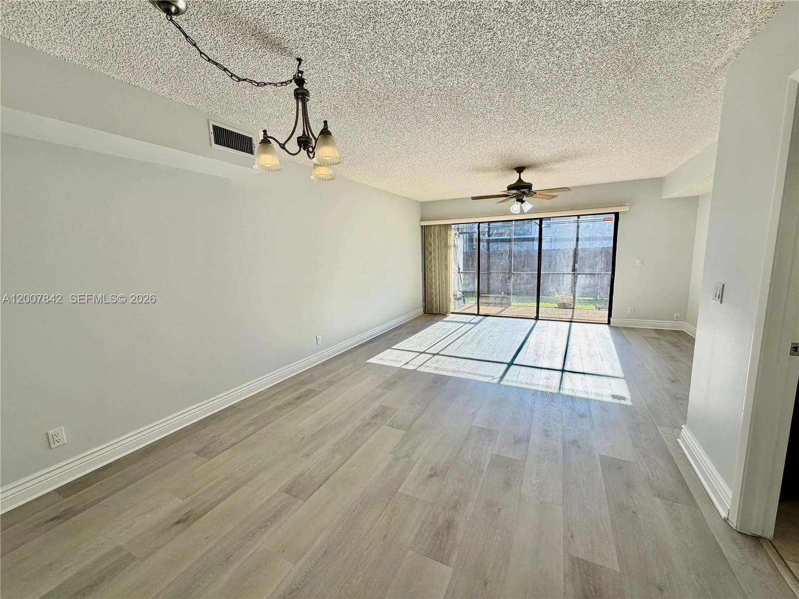 4403 Sw 70th Ter 4403, Davie, Florida 33314, Davie, Florida 33314, 2 Bedrooms Bedrooms, ,2 BathroomsBathrooms,Residential Lease,For Rent,4403 Sw 70th Ter 4403, Davie, Florida 33314,A12007842