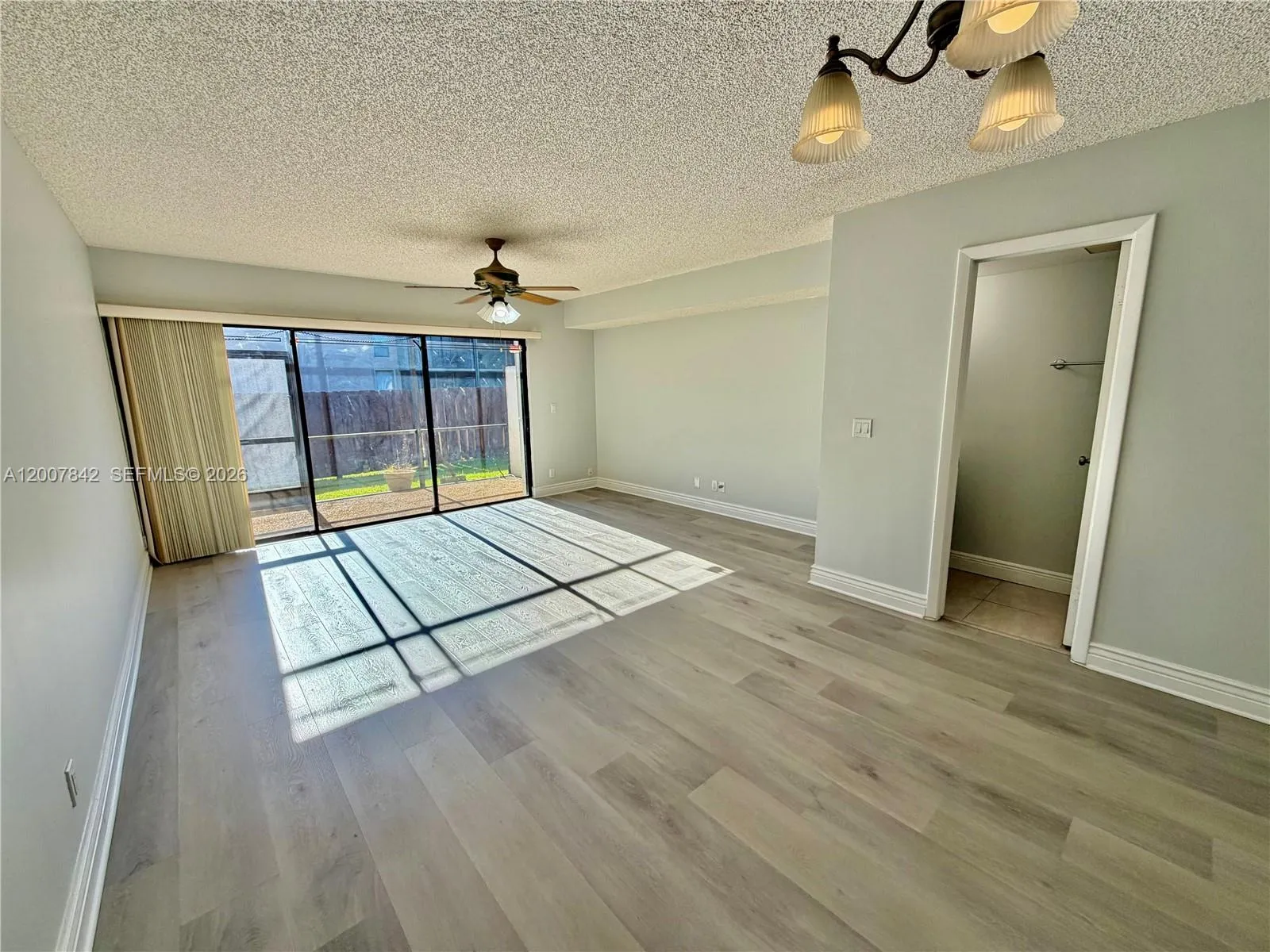 4403 Sw 70th Ter 4403, Davie, Florida 33314, Davie, Florida 33314, 2 Bedrooms Bedrooms, ,2 BathroomsBathrooms,Residential Lease,For Rent,4403 Sw 70th Ter 4403, Davie, Florida 33314,A12007842