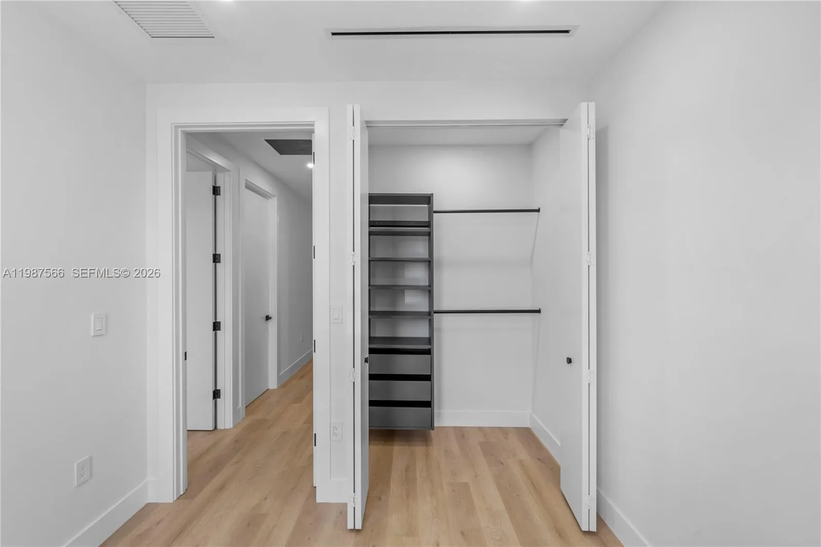 412 Nw 47th St, Miami, Florida 33127, Miami, Florida 33127, 5 Bedrooms Bedrooms, ,3 BathroomsBathrooms,Residential,For Sale,412 Nw 47th St, Miami, Florida 33127,A11987566