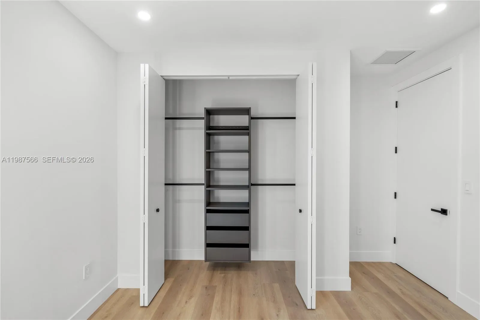 412 Nw 47th St, Miami, Florida 33127, Miami, Florida 33127, 5 Bedrooms Bedrooms, ,3 BathroomsBathrooms,Residential,For Sale,412 Nw 47th St, Miami, Florida 33127,A11987566