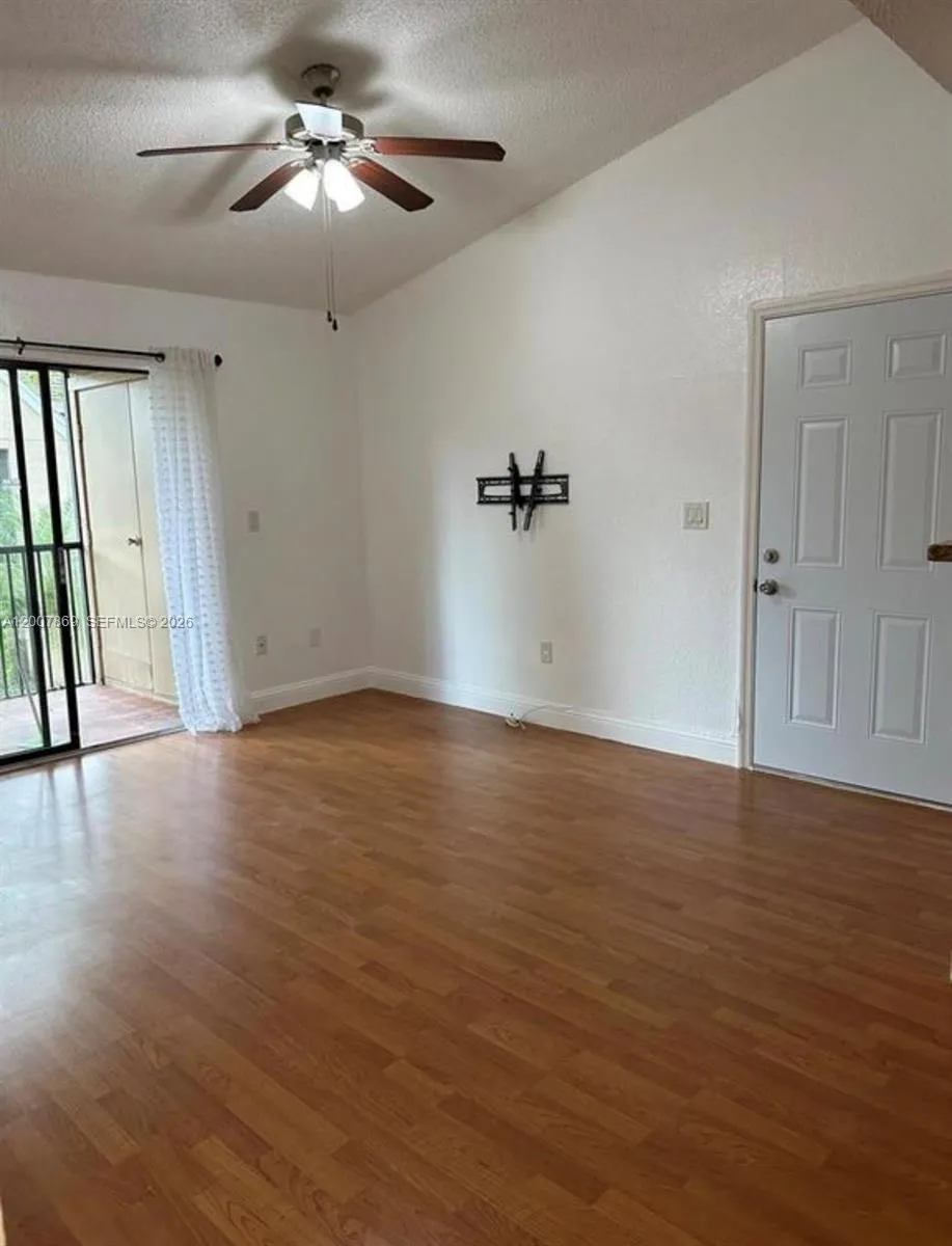15570 Sw 105th Ln 1718, Miami, Florida 33196, Miami, Florida 33196, 1 Bedroom Bedrooms, ,1 BathroomBathrooms,Residential Lease,For Rent,15570 Sw 105th Ln 1718, Miami, Florida 33196,A12007869