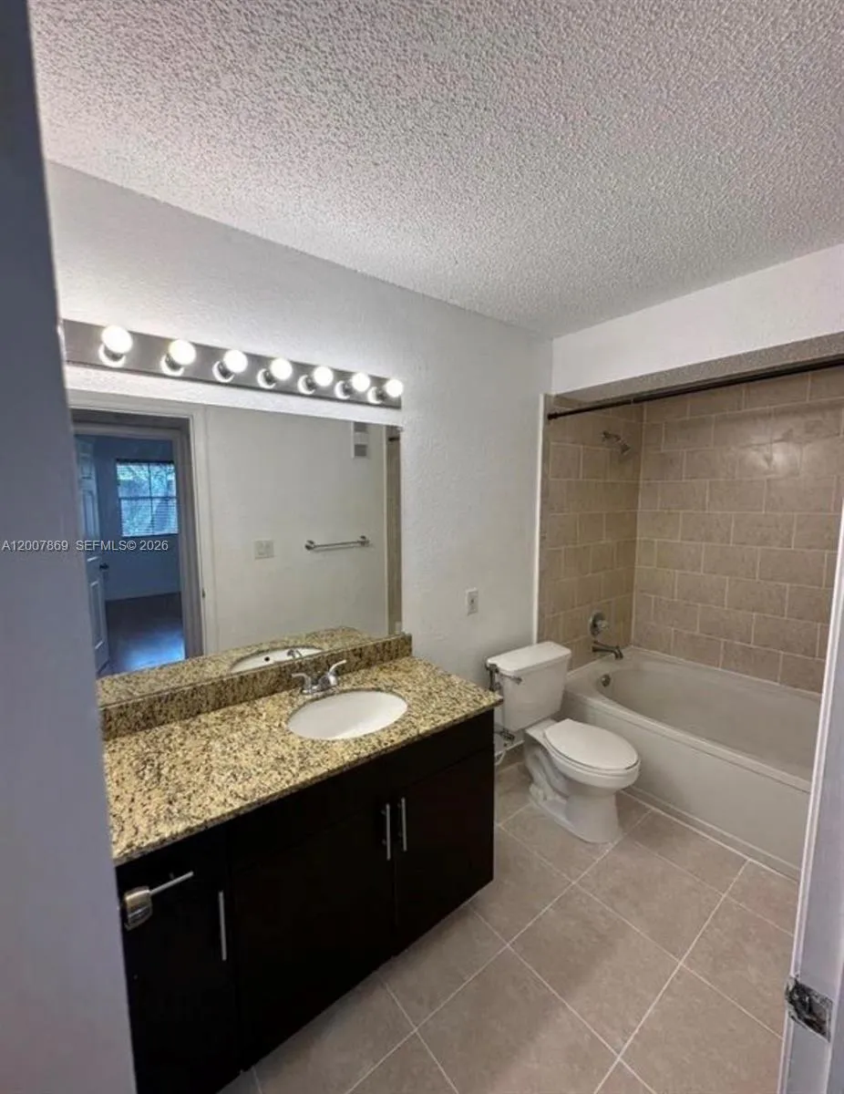 15570 Sw 105th Ln 1718, Miami, Florida 33196, Miami, Florida 33196, 1 Bedroom Bedrooms, ,1 BathroomBathrooms,Residential Lease,For Rent,15570 Sw 105th Ln 1718, Miami, Florida 33196,A12007869
