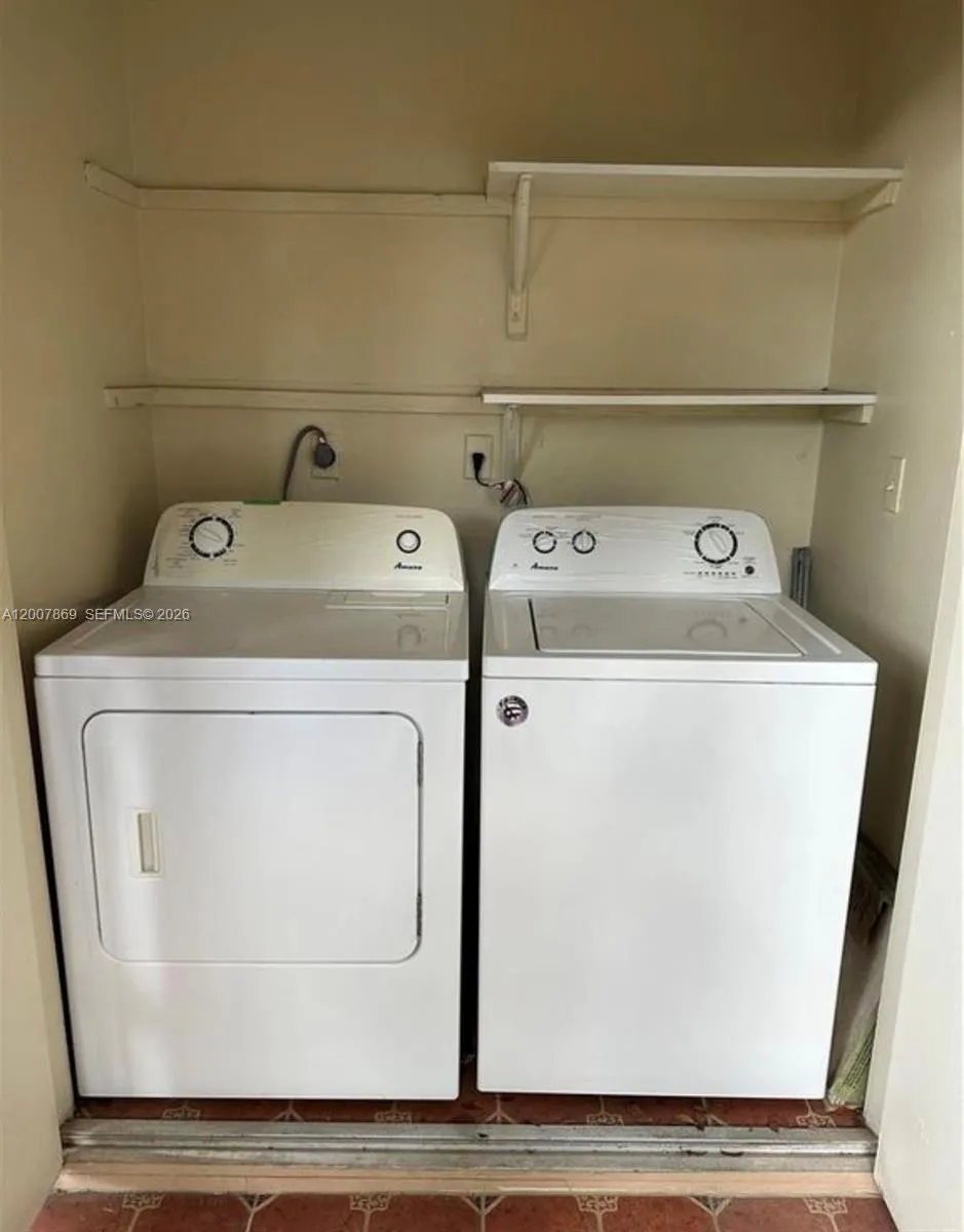 15570 Sw 105th Ln 1718, Miami, Florida 33196, Miami, Florida 33196, 1 Bedroom Bedrooms, ,1 BathroomBathrooms,Residential Lease,For Rent,15570 Sw 105th Ln 1718, Miami, Florida 33196,A12007869