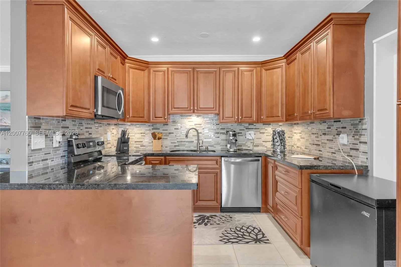 921 N 31st Ct, Hollywood, Florida 33021, Hollywood, Florida 33021, 3 Bedrooms Bedrooms, ,2 BathroomsBathrooms,Residential,For Sale,921 N 31st Ct, Hollywood, Florida 33021,A12007765