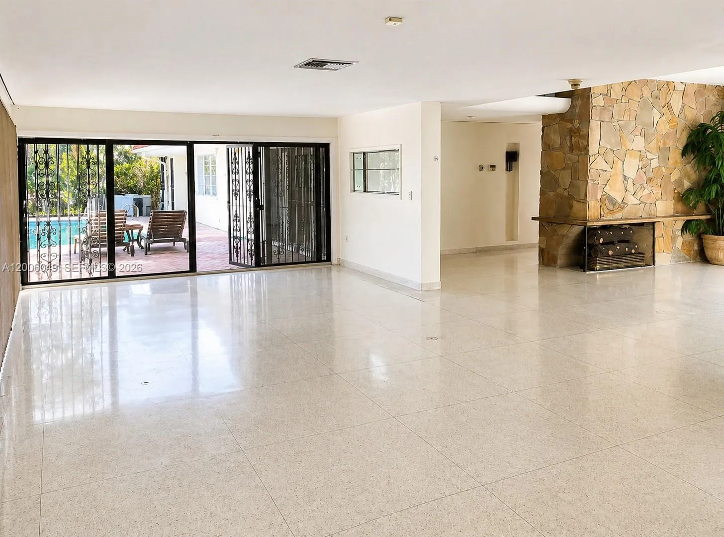 9205 Byron Ave, Surfside, Florida 33154, Surfside, Florida 33154, 3 Bedrooms Bedrooms, ,3 BathroomsBathrooms,Residential,For Sale,9205 Byron Ave, Surfside, Florida 33154,A12006049