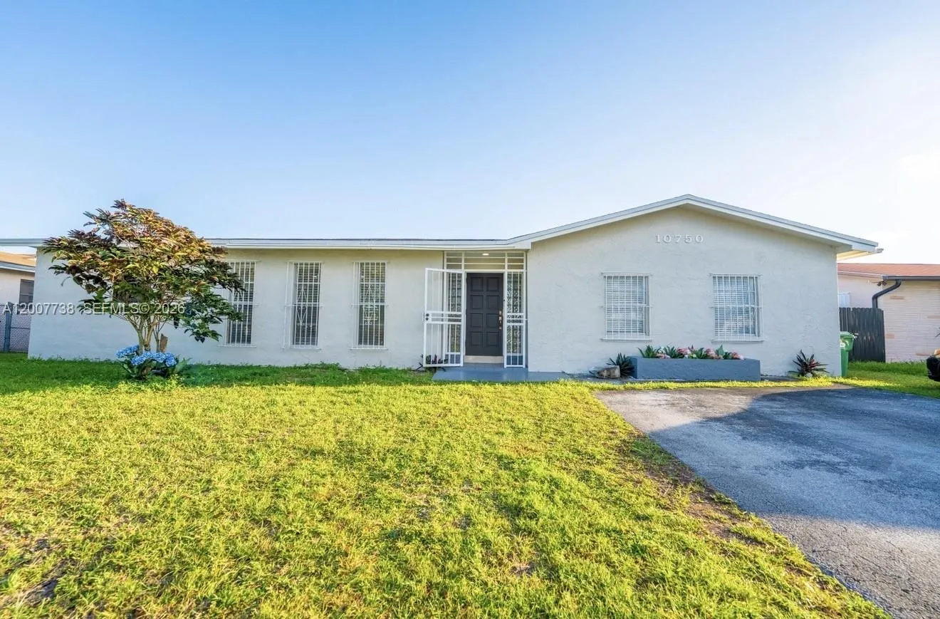 10750 Sw 173rd St, Miami, Florida 33157, Miami, Florida 33157, 3 Bedrooms Bedrooms, ,1 BathroomBathrooms,Residential Lease,For Rent,10750 Sw 173rd St, Miami, Florida 33157,A12007738 10750 Sw 173rd St, Miami, Florida 33157, Miami, Florida 33157, 3 Bedrooms Bedrooms, ,1 BathroomBathrooms,Residential Lease,For Rent,10750 Sw 173rd St, Miami, Florida 33157,A12007738