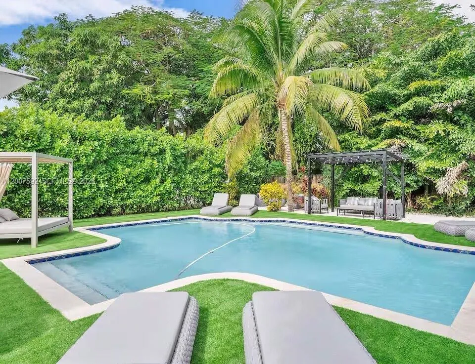 545 Nw 52nd St, Miami, Florida 33127, Miami, Florida 33127, 4 Bedrooms Bedrooms, ,2 BathroomsBathrooms,Residential,For Sale,545 Nw 52nd St, Miami, Florida 33127,A12007592