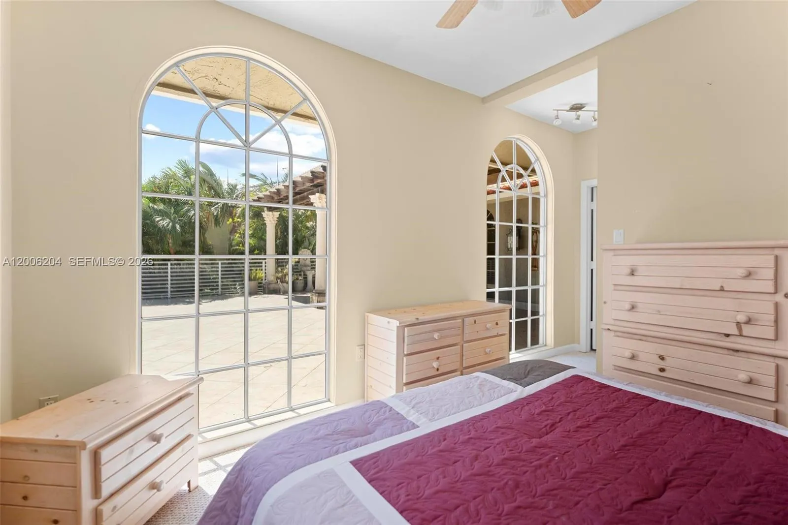 37 Fort Royal Is, Fort Lauderdale, Florida 33308, Fort Lauderdale, Florida 33308, 7 Bedrooms Bedrooms, ,6 BathroomsBathrooms,Residential,For Sale,37 Fort Royal Is, Fort Lauderdale, Florida 33308,A12006204