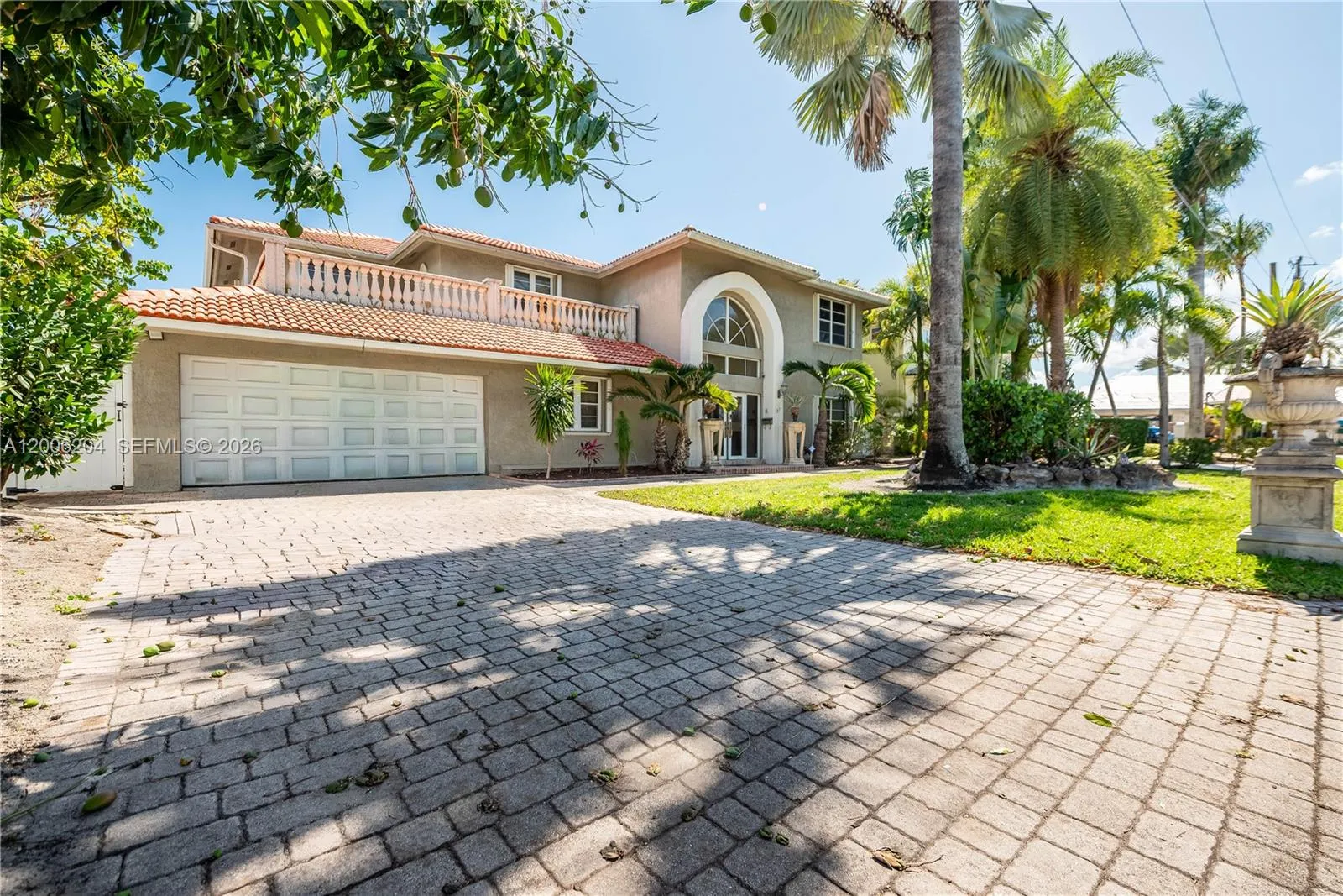 37 Fort Royal Is, Fort Lauderdale, Florida 33308, Fort Lauderdale, Florida 33308, 7 Bedrooms Bedrooms, ,6 BathroomsBathrooms,Residential,For Sale,37 Fort Royal Is, Fort Lauderdale, Florida 33308,A12006204