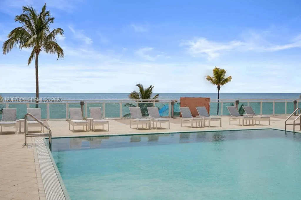 3900 Galt Ocean Dr 1615, Fort Lauderdale, Florida, Fort Lauderdale, Florida 33308, 2 Bedrooms Bedrooms, ,2 BathroomsBathrooms,Residential,For Sale,3900 Galt Ocean Dr 1615, Fort Lauderdale, Florida ,A12007854