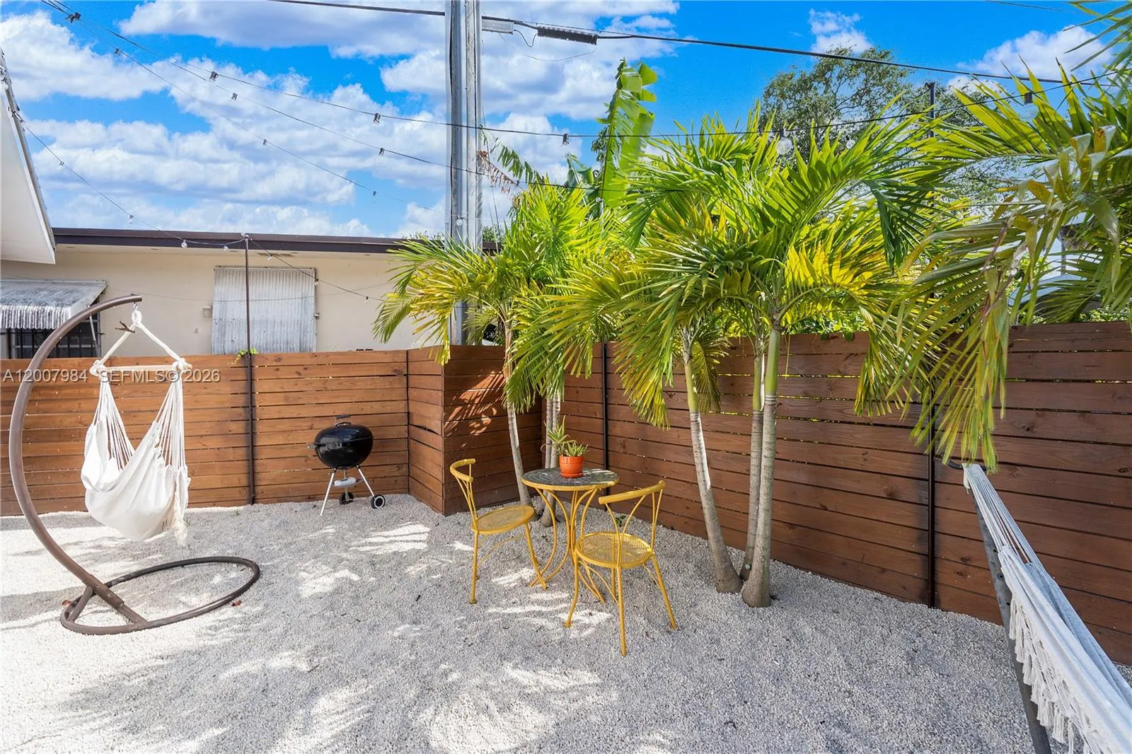 2380 Ne 137th St Right, North Miami Beach, Florida, North Miami Beach, Florida 33181, 1 Bedroom Bedrooms, ,1 BathroomBathrooms,Residential Lease,For Rent,2380 Ne 137th St Right, North Miami Beach, Florida,A12007984