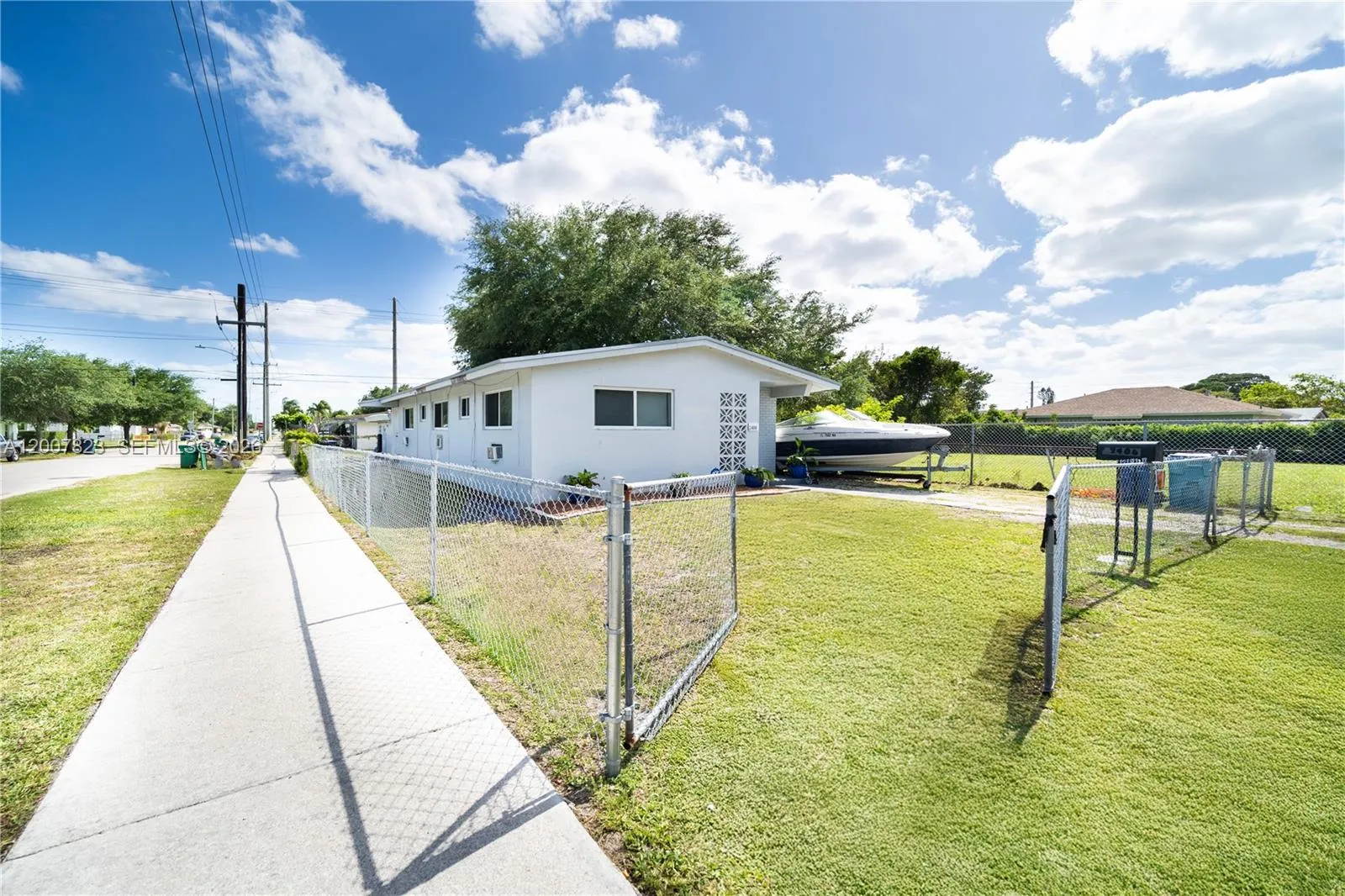 2406 Nw 67th St, Miami, Florida 33147, Miami, Florida 33147, ,Residential Income,For Sale,2406 Nw 67th St, Miami, Florida 33147,A12007823