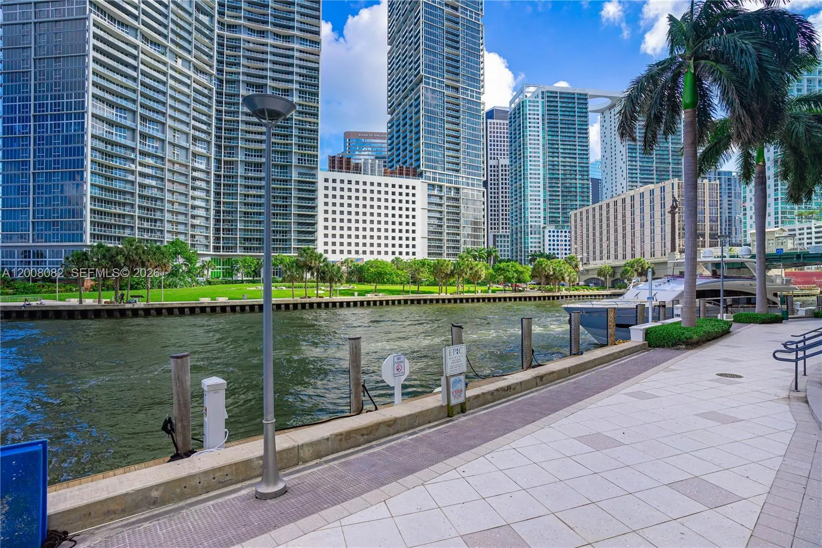 200 Biscayne Boulevard Way 5001, Miami, Florida 33, Miami, Florida 33131, 3 Bedrooms Bedrooms, ,3 BathroomsBathrooms,Residential Lease,For Rent,200 Biscayne Boulevard Way 5001, Miami, Florida 33,A12008082