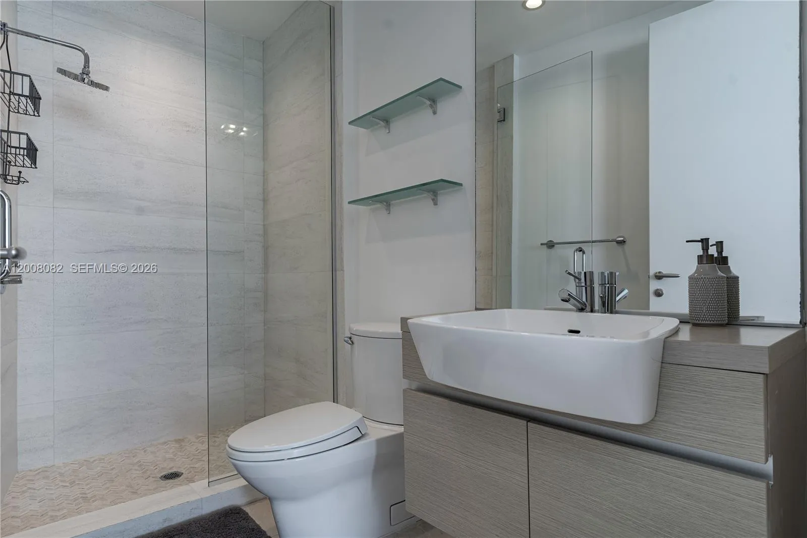 200 Biscayne Boulevard Way 5001, Miami, Florida 33, Miami, Florida 33131, 3 Bedrooms Bedrooms, ,3 BathroomsBathrooms,Residential Lease,For Rent,200 Biscayne Boulevard Way 5001, Miami, Florida 33,A12008082