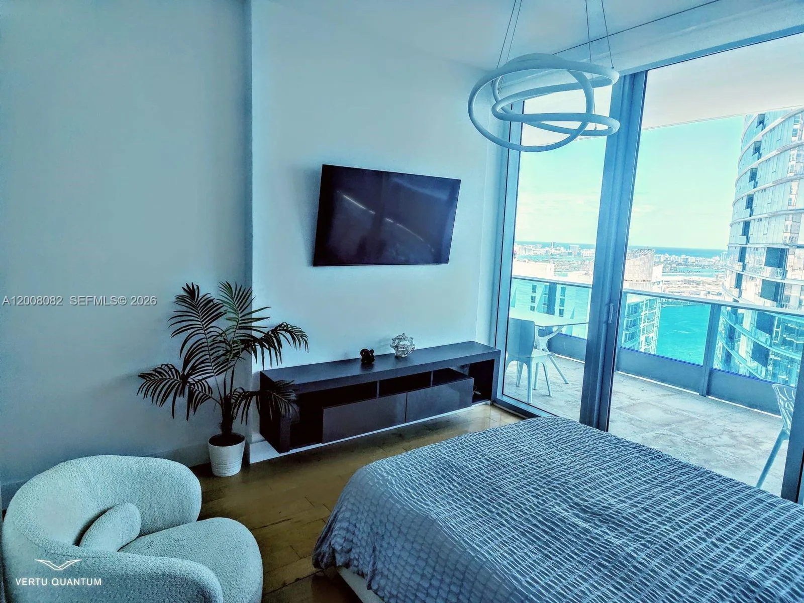 200 Biscayne Boulevard Way 5001, Miami, Florida 33, Miami, Florida 33131, 3 Bedrooms Bedrooms, ,3 BathroomsBathrooms,Residential Lease,For Rent,200 Biscayne Boulevard Way 5001, Miami, Florida 33,A12008082