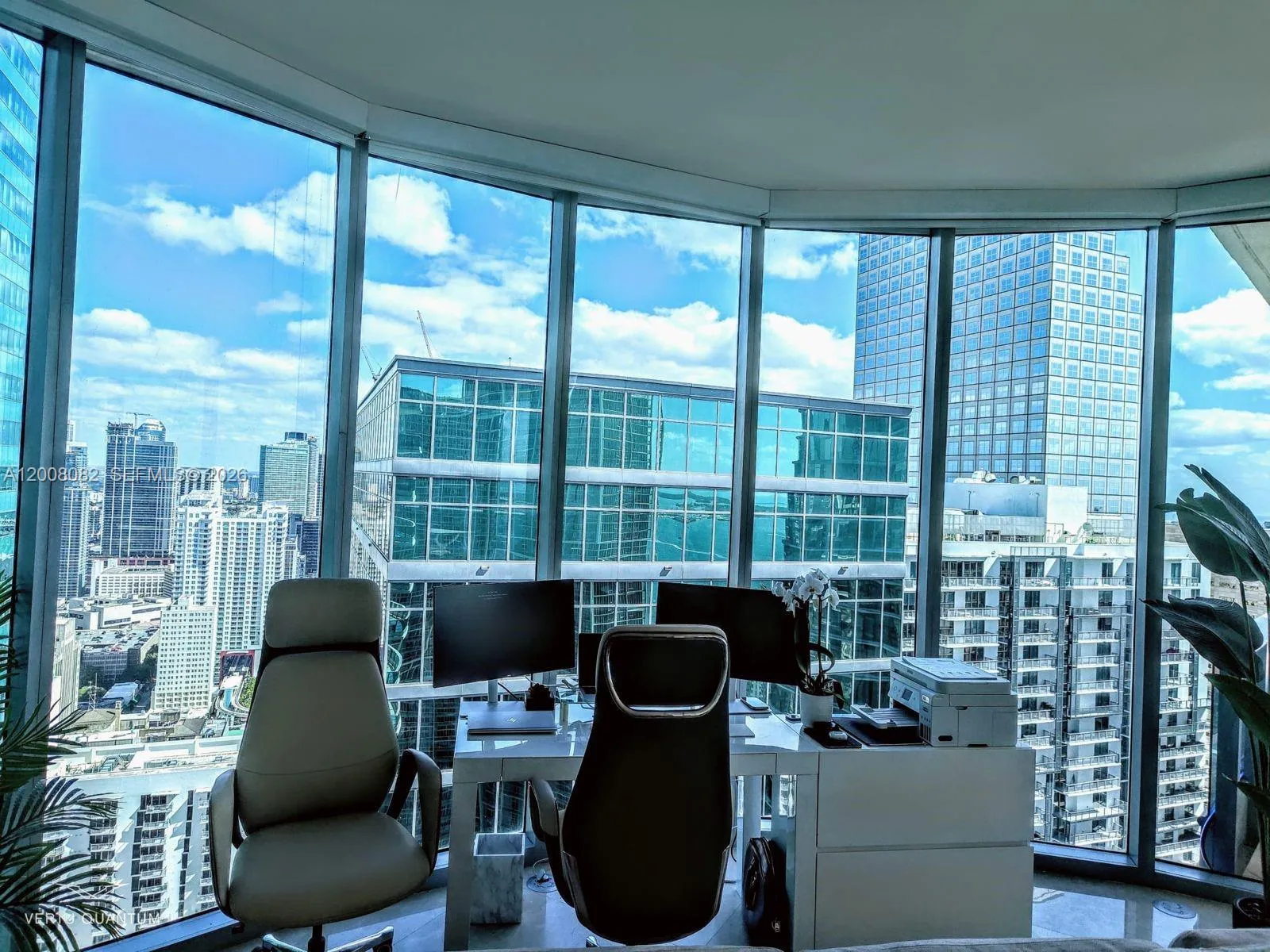 200 Biscayne Boulevard Way 5001, Miami, Florida 33, Miami, Florida 33131, 3 Bedrooms Bedrooms, ,3 BathroomsBathrooms,Residential Lease,For Rent,200 Biscayne Boulevard Way 5001, Miami, Florida 33,A12008082