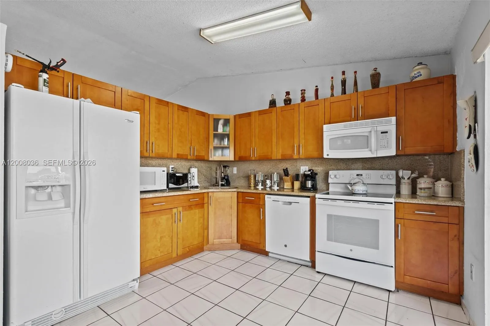 4829 Sw 136th Pl, Miami, Florida 33175, Miami, Florida 33175, 2 Bedrooms Bedrooms, ,2 BathroomsBathrooms,Residential,For Sale,4829 Sw 136th Pl, Miami, Florida 33175,A12008036