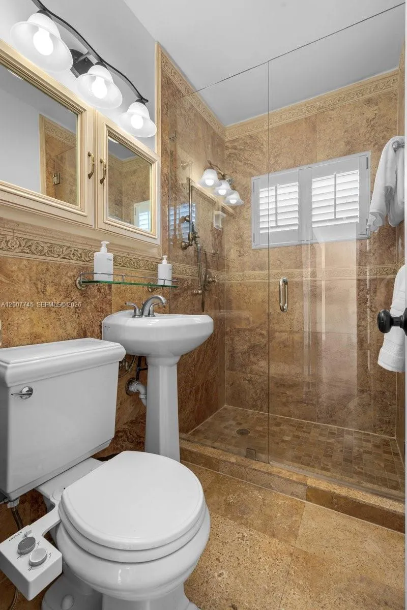 11790 Ne 8th Ave, Biscayne Park, Florida 33161, Biscayne Park, Florida 33161, 3 Bedrooms Bedrooms, ,2 BathroomsBathrooms,Residential,For Sale,11790 Ne 8th Ave, Biscayne Park, Florida 33161,A12007745